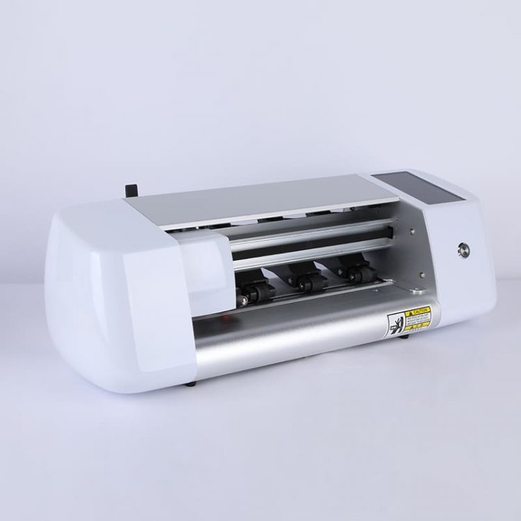 Hydrogel film cutting machine